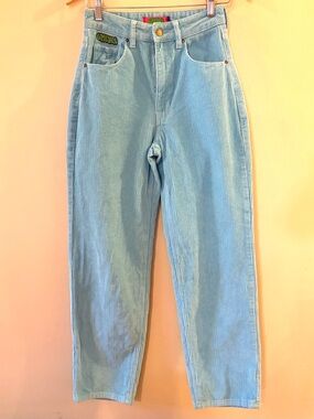 Empyre Tori Blue Corduroy women’s skateboard jeans, Sz 2, fit bigger.
